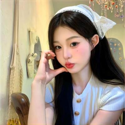 窃窃私语